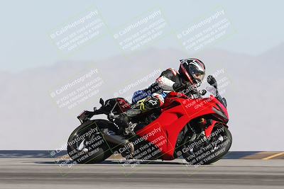 media/Dec-01-2025-Moto Forza (Mon) [[2daa91e15f]]/2-Intermediate Group/Session 2 Turn 9 Entry/